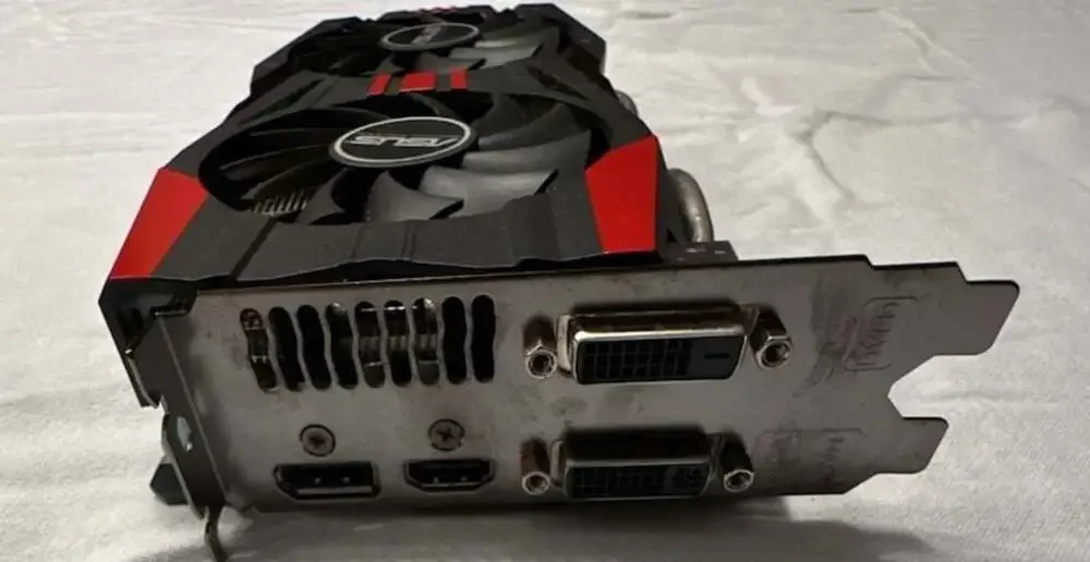 ASUS GeForce GTX 760 DirectCU II OC 2GB GDDR5 Graphics Card (GTX760-DC2OC-2GD5)